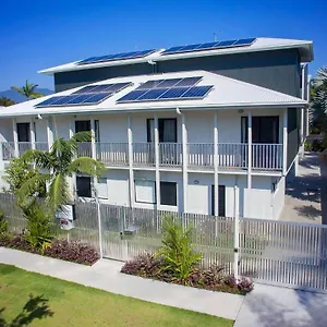Hostel Mihaven Shared Living - Gatton St Cairns